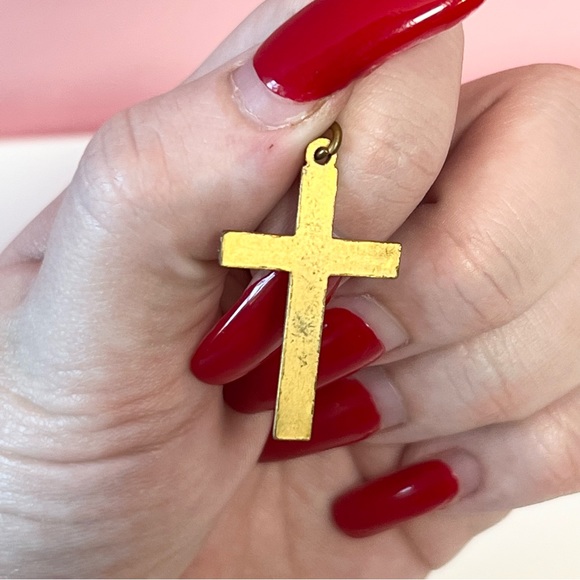 Vintage floral ornate cross pendant charm - Picture 4 of 4